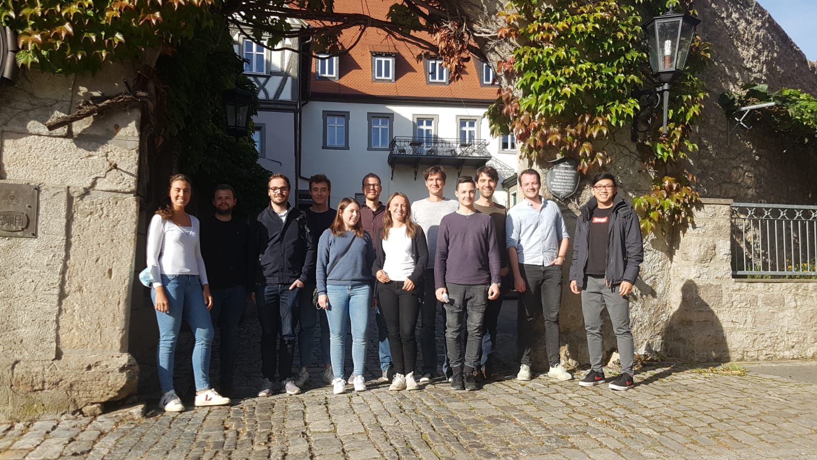 Towards entry "30.09.21-01.10.21: Cell division of the research field Biomechatronics"